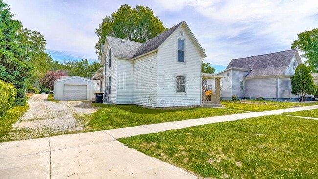 Building Photo - 709 N Union St