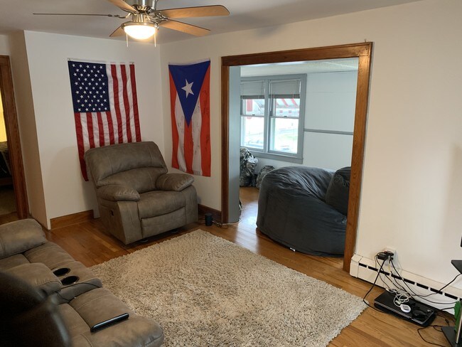 Living Room photo 3 - 129 W Wendell St