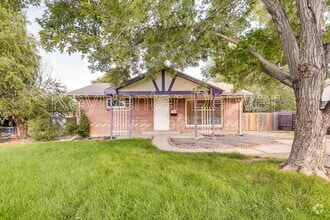 Building Photo - 9160 Cypress Dr