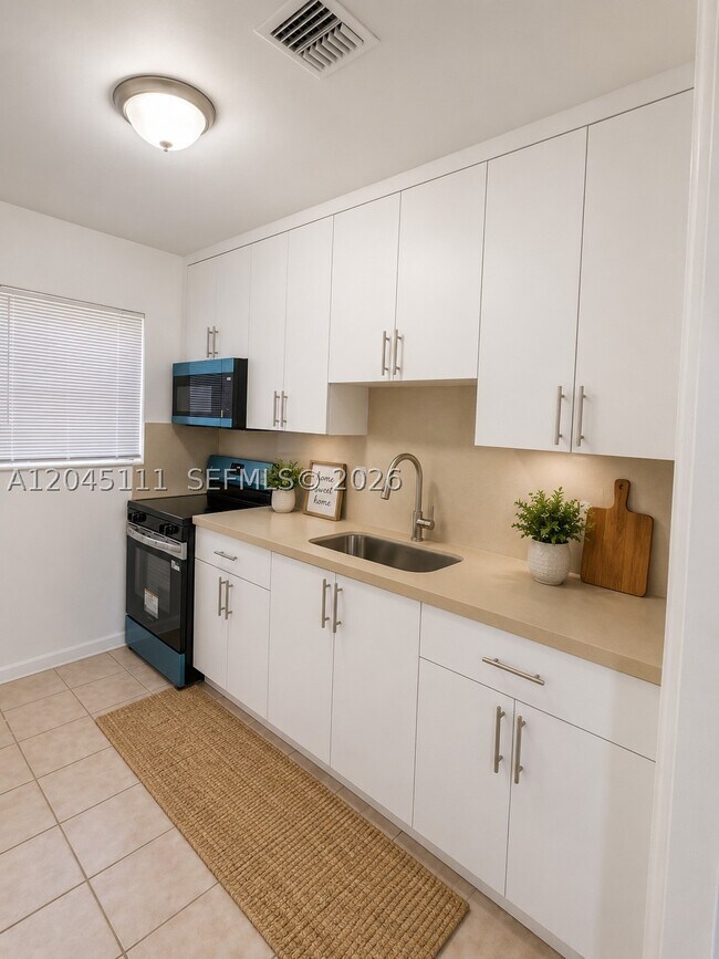 Foto del edificio - 11601 Pinkston Dr
