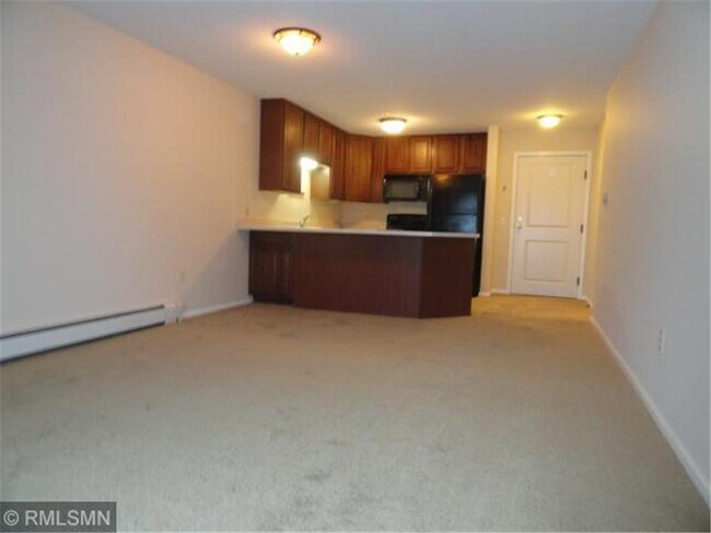 Foto del edificio - 17092 Adelmann St SE