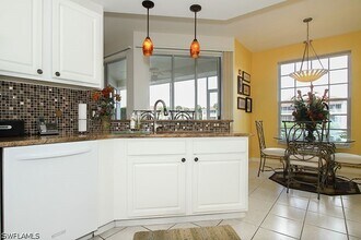 Building Photo - 2175 Arielle Dr