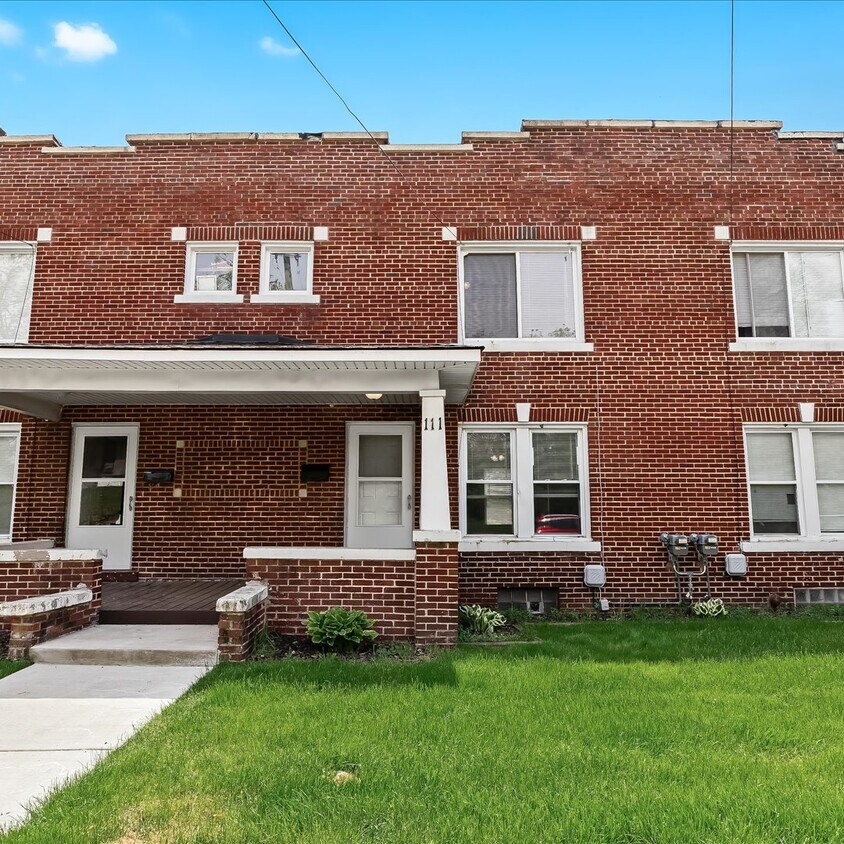 173 W Rundell St, Pontiac, MI 48342 Townhome Rentals in Pontiac MI