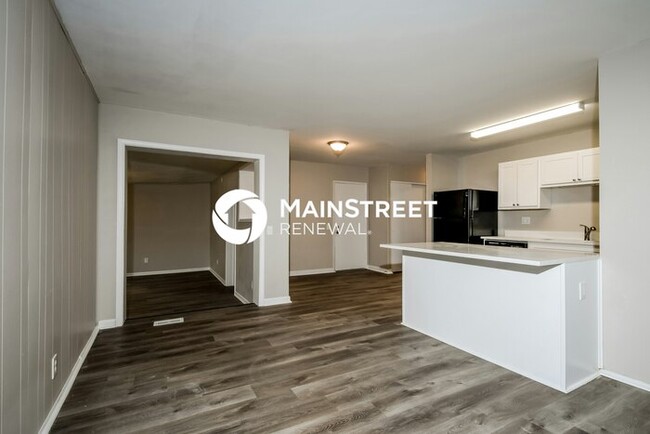 Building Photo - 1575 Loveland Dr