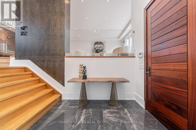 Building Photo - 64 Centre Ave