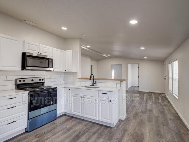 Foto del edificio - 403 N Walnut St