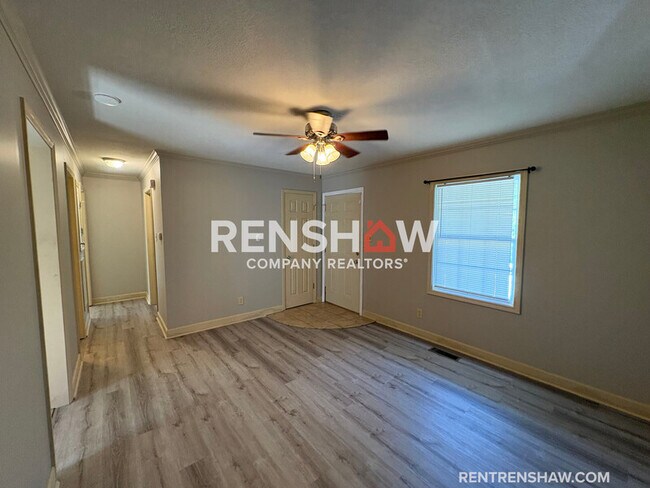 Building Photo - 948 Bear Creek Rd