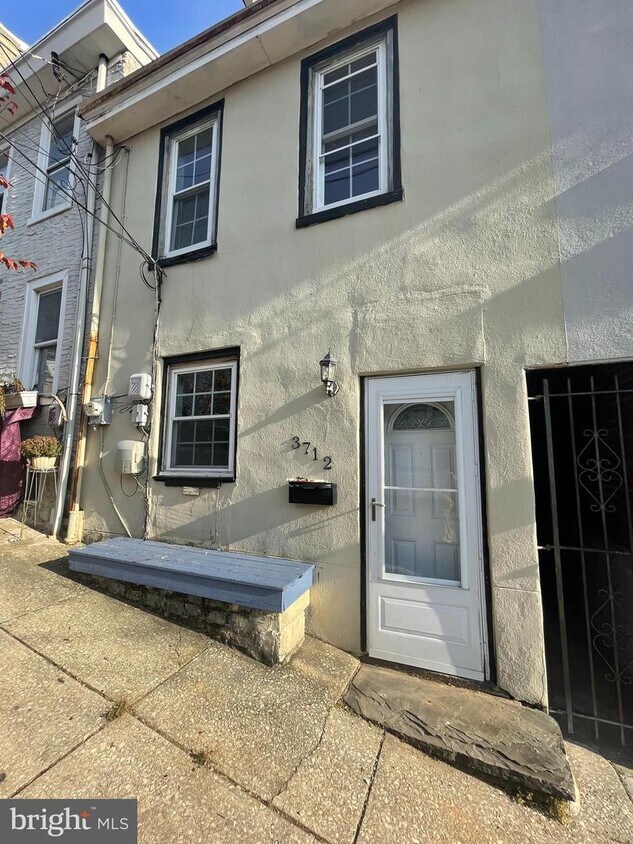 3712 Calumet St, Philadelphia, PA 19129 Townhouse for Rent in