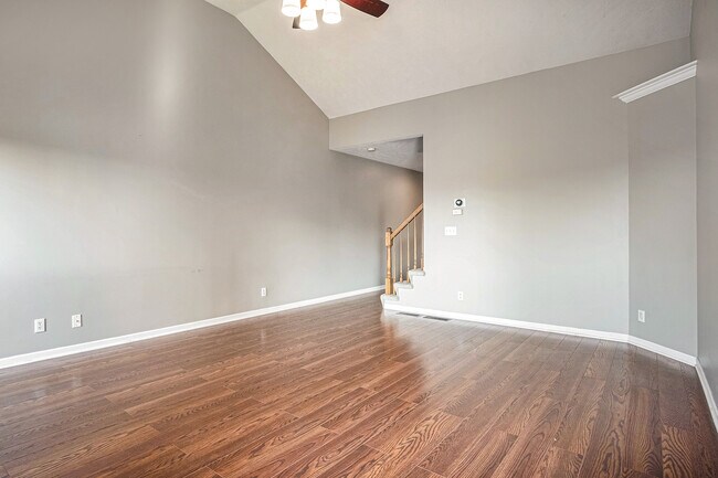 Foto del edificio - 10827 Ellison Ave