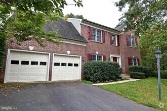 Building Photo - 47313 Grandview Pl