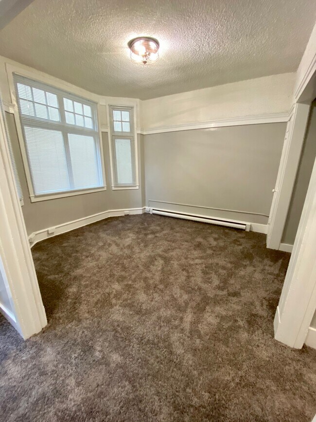 The Thayer Apartments Sacramento, CA