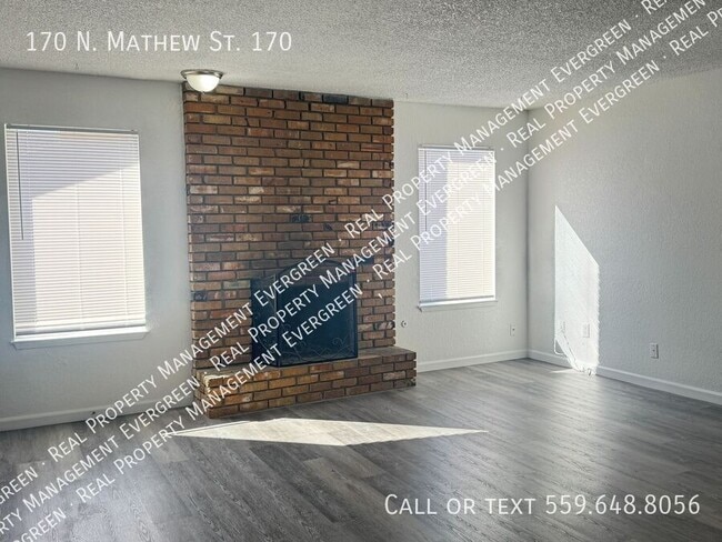 Building Photo - 170 Mathew St