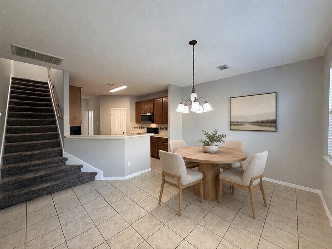Foto del edificio - 4531 Park Trail Ln