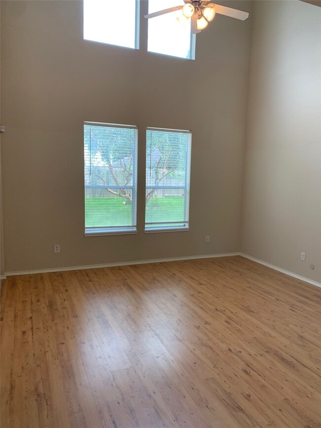 Foto del edificio - 20618 Mauve Orchid Way