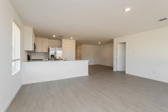 Foto del edificio - 12114 Kellsway Ct