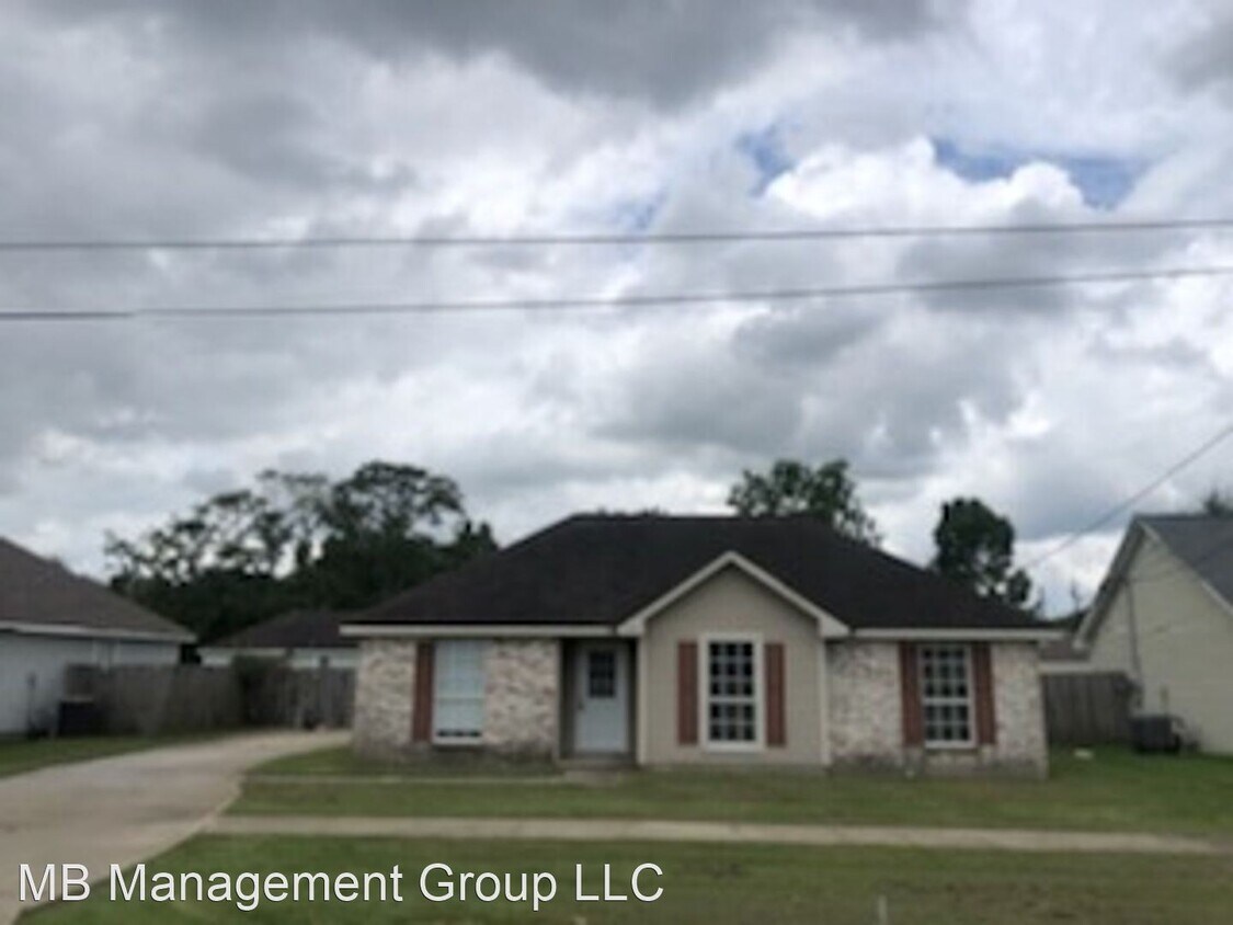 Primary Photo - 3 br, 2 bath House - 1031 S Lexington
