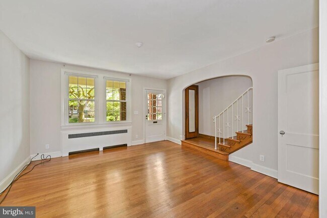 Foto del edificio - 3905 W St NW