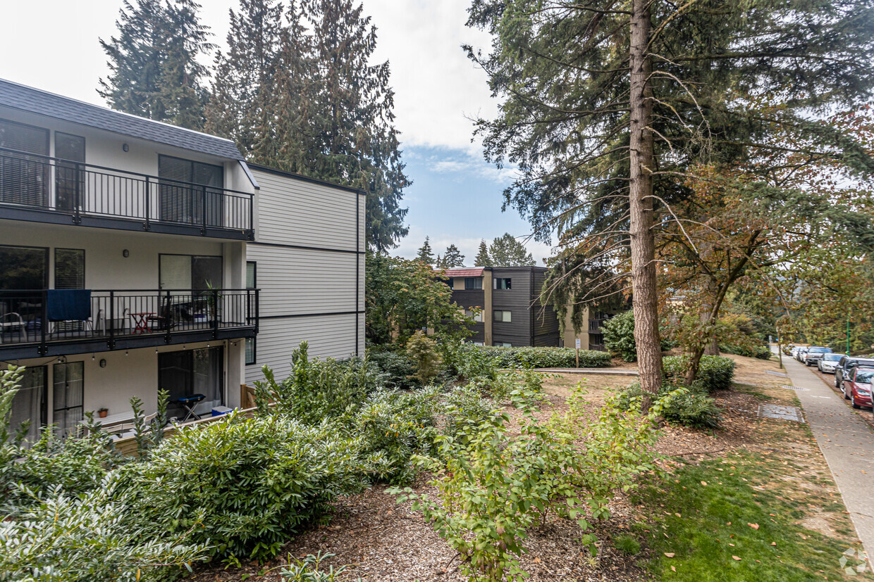 10/2022 - Lynmour South Apartments