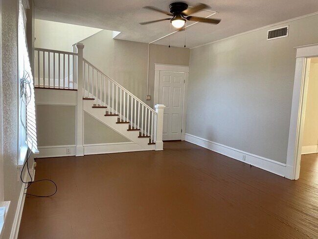 Foto del edificio - CHARMING HIGHLAND HOME