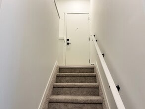 Building Photo - 10545 126 St NW