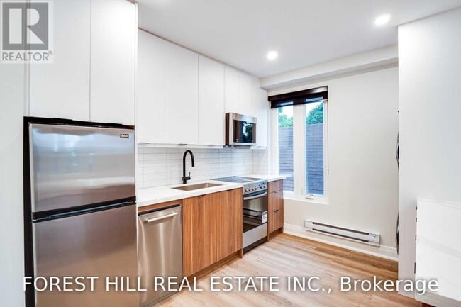 Photo du bâtiment - 1 Greensides Ave
