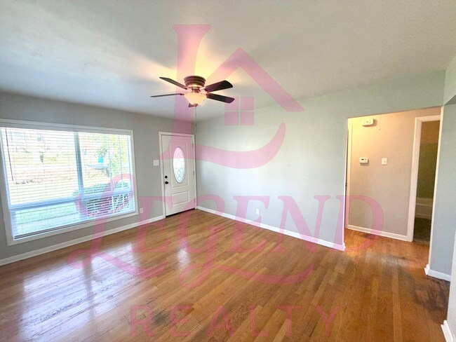 Foto del edificio - 3720-3722 Brown Road