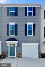 Building Photo - 8820 Stevenson Ln