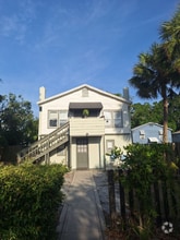 Building Photo - 1120 17th St N