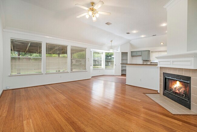 Foto del edificio - 1814 Heather Cove Ct