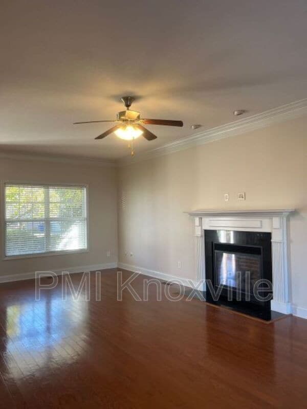 Foto del edificio - 5825 Beaver Run Ln