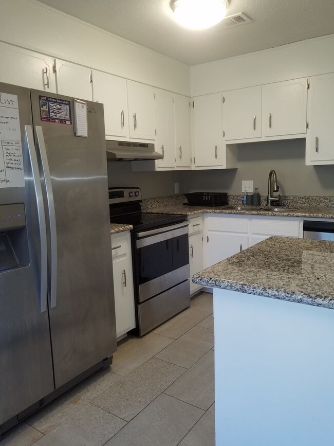 Foto del edificio - 7104 Glendora St