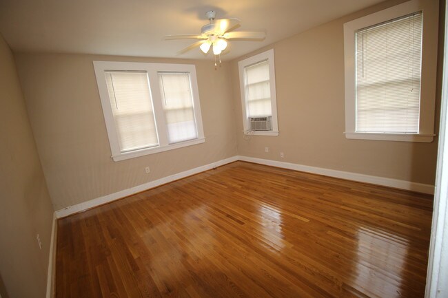 Bedroom - 2929 Post St