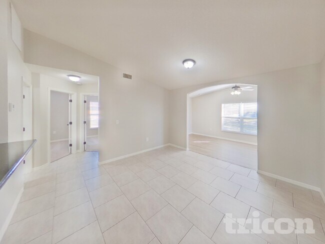 Foto del edificio - 1403 14th St W