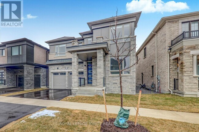 Building Photo - 1578 Honey Locust Pl