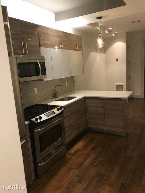 Building Photo - 3 br, 2 bath Room For Rent - 178 Wyckoff Ave