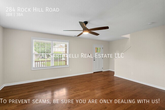 Foto del edificio - 284 Rock Hill Rd