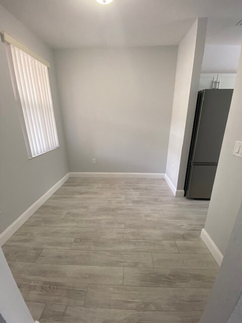 comedor - 2884 SE 2nd Dr