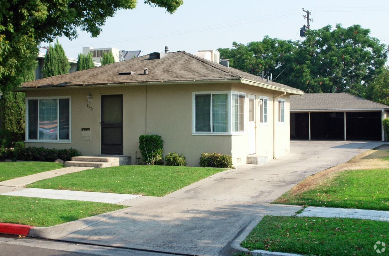 2521 Harvard Ave, Fresno, CA 93703 2521 Harvard Ave Fresno, CA