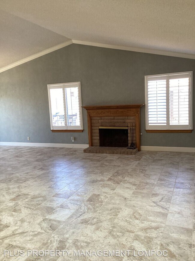 Building Photo - 3 br, 2 bath House - 701 Riverside Drive