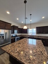 Building Photo - 2901 Laredo Dr