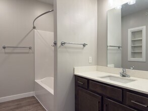 Interior Photo - The Landing at Legends | Specials Available