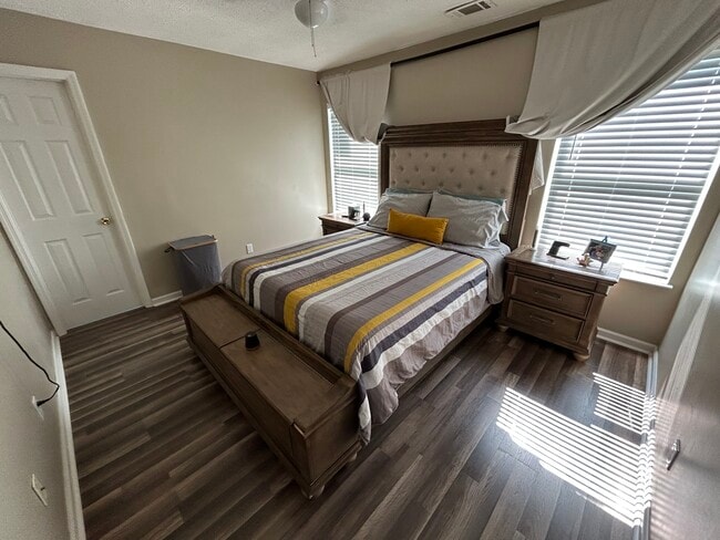 Foto del edificio - 1289 Homer City Way