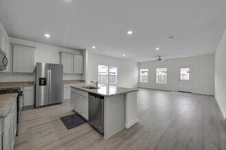 Building Photo - 14309 Ash Tree Dr