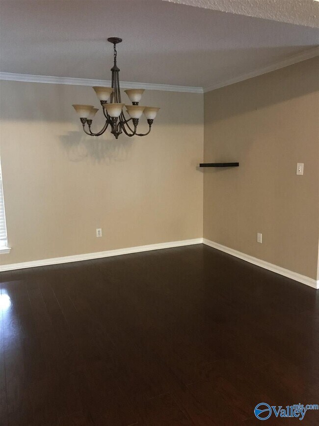 Foto del edificio - 110 Bridgeway Ln
