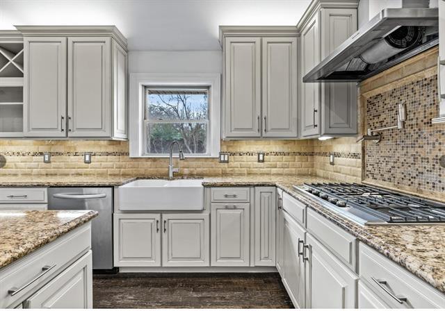 Foto del edificio - 5610 Forest Ln