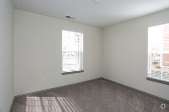 Building Photo - Watercourse