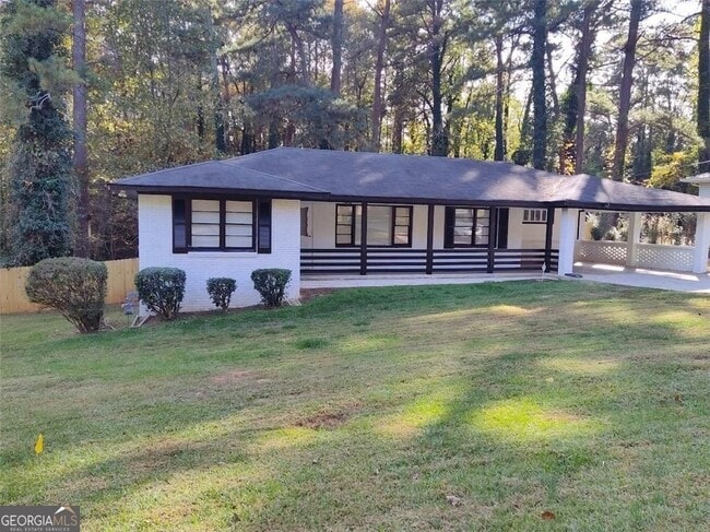 Building Photo - 3315 Flat Shoals Rd