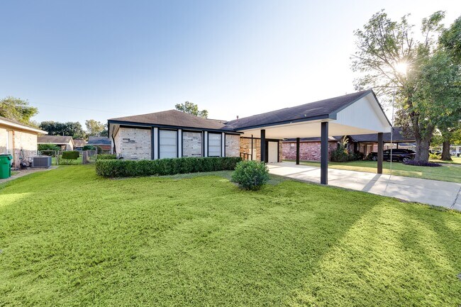 Foto del edificio - 713 Northbend Dr