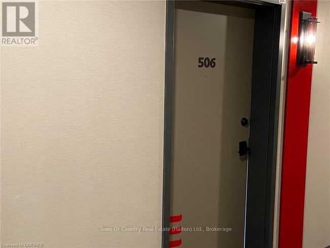 Building Photo - 10 Culinary Ln