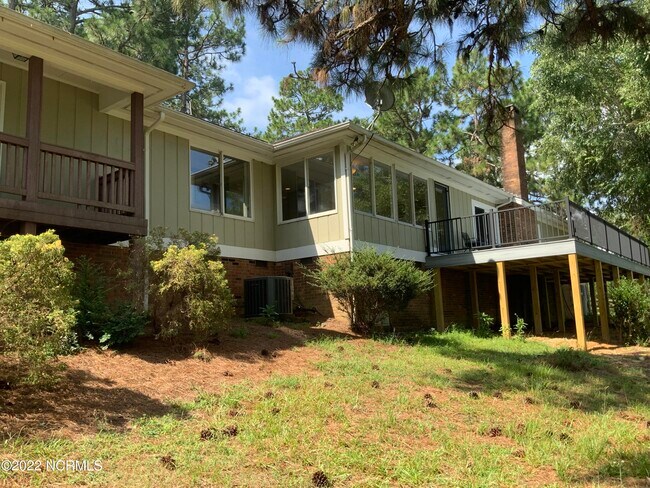 Building Photo - 2316 Youngs Rd